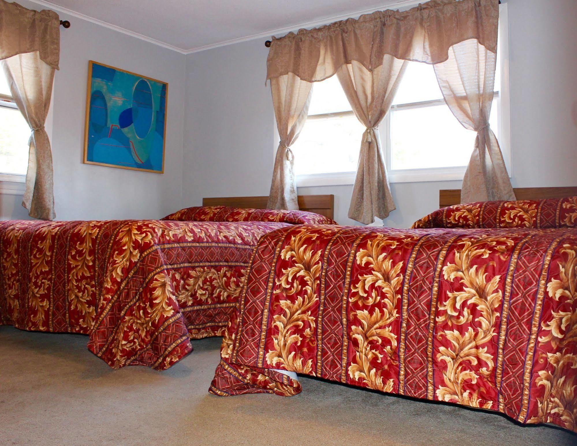 לייק ג'ורג' Motel Montreal מראה חיצוני תמונה