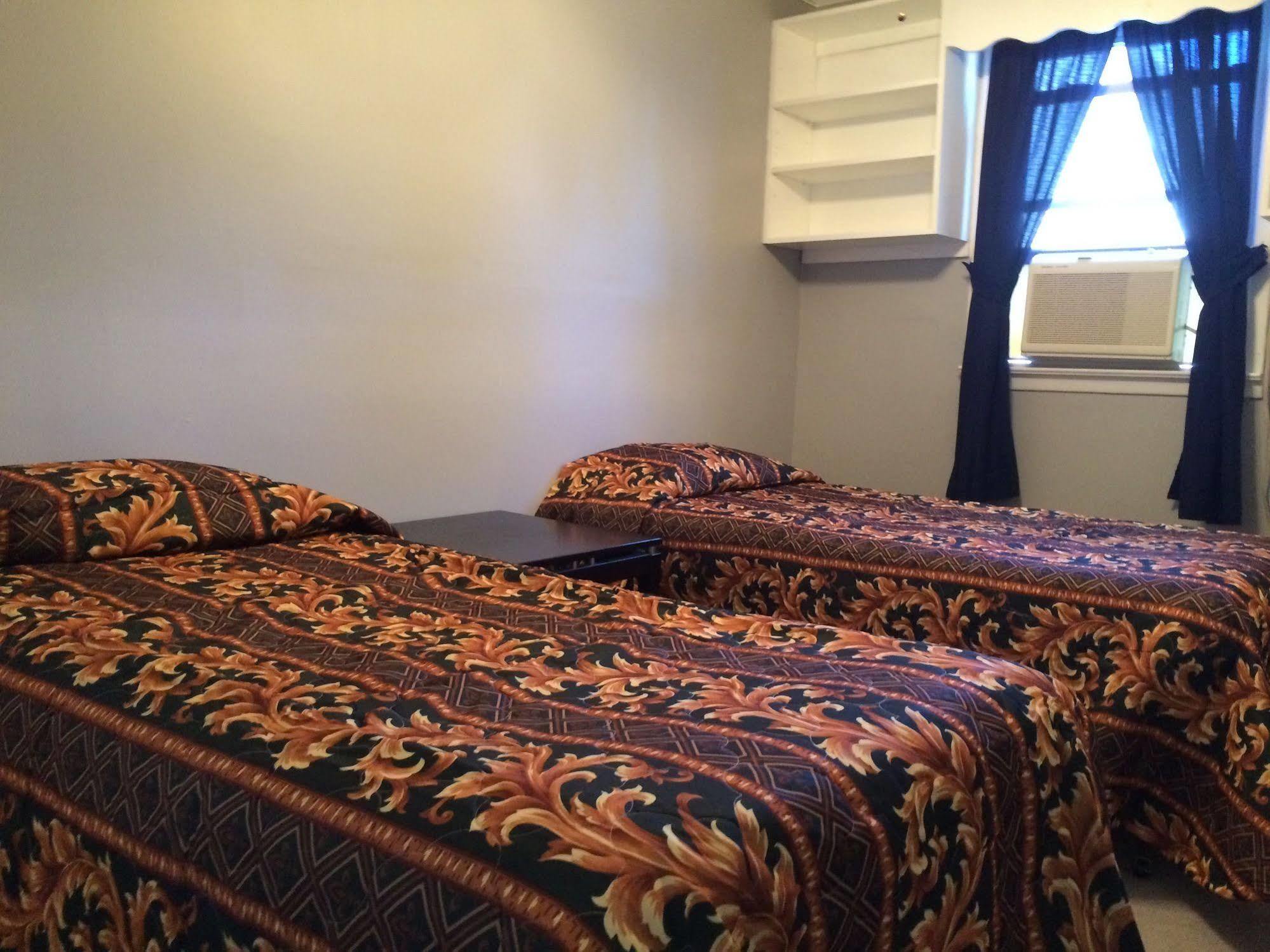 לייק ג'ורג' Motel Montreal מראה חיצוני תמונה